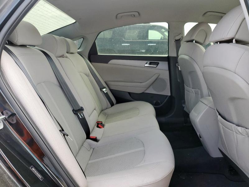 2017 HYUNDAI SONATA SE - 5NPE24AF3HH528270