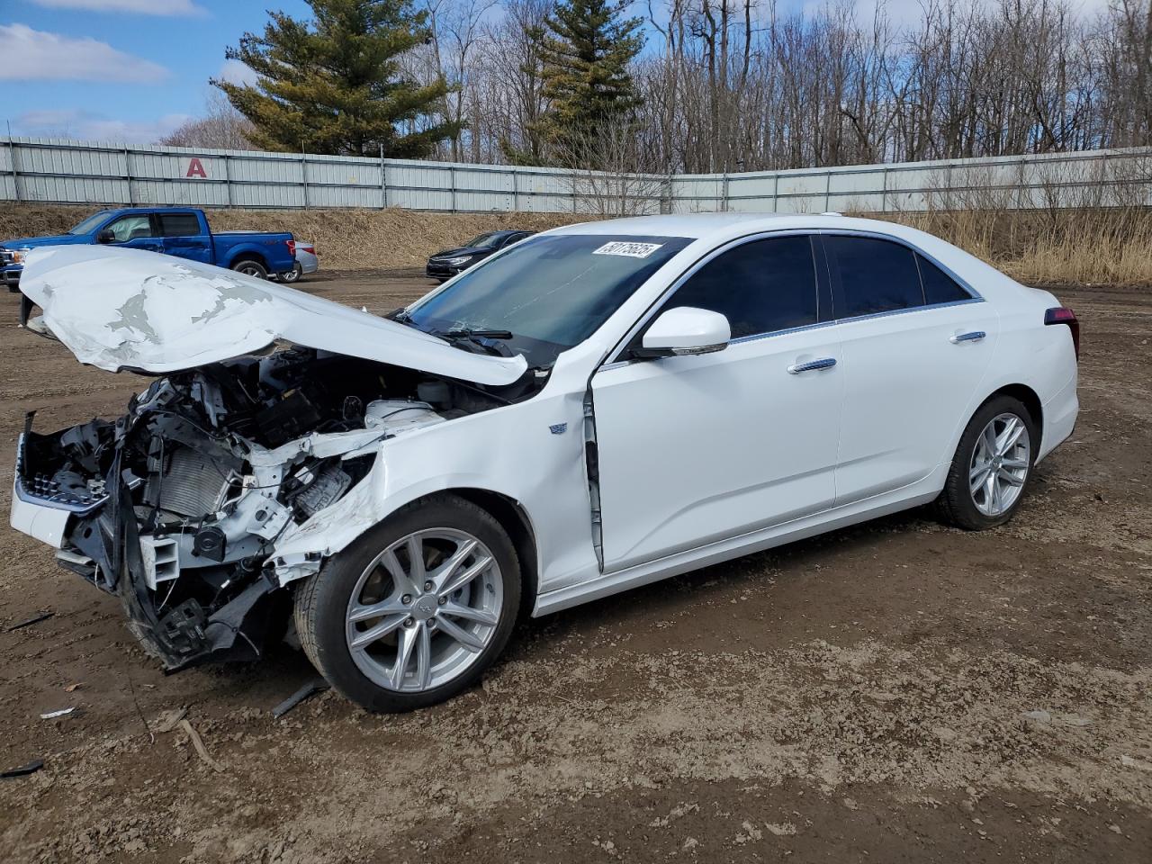 CADILLAC CT4 LUXURY
