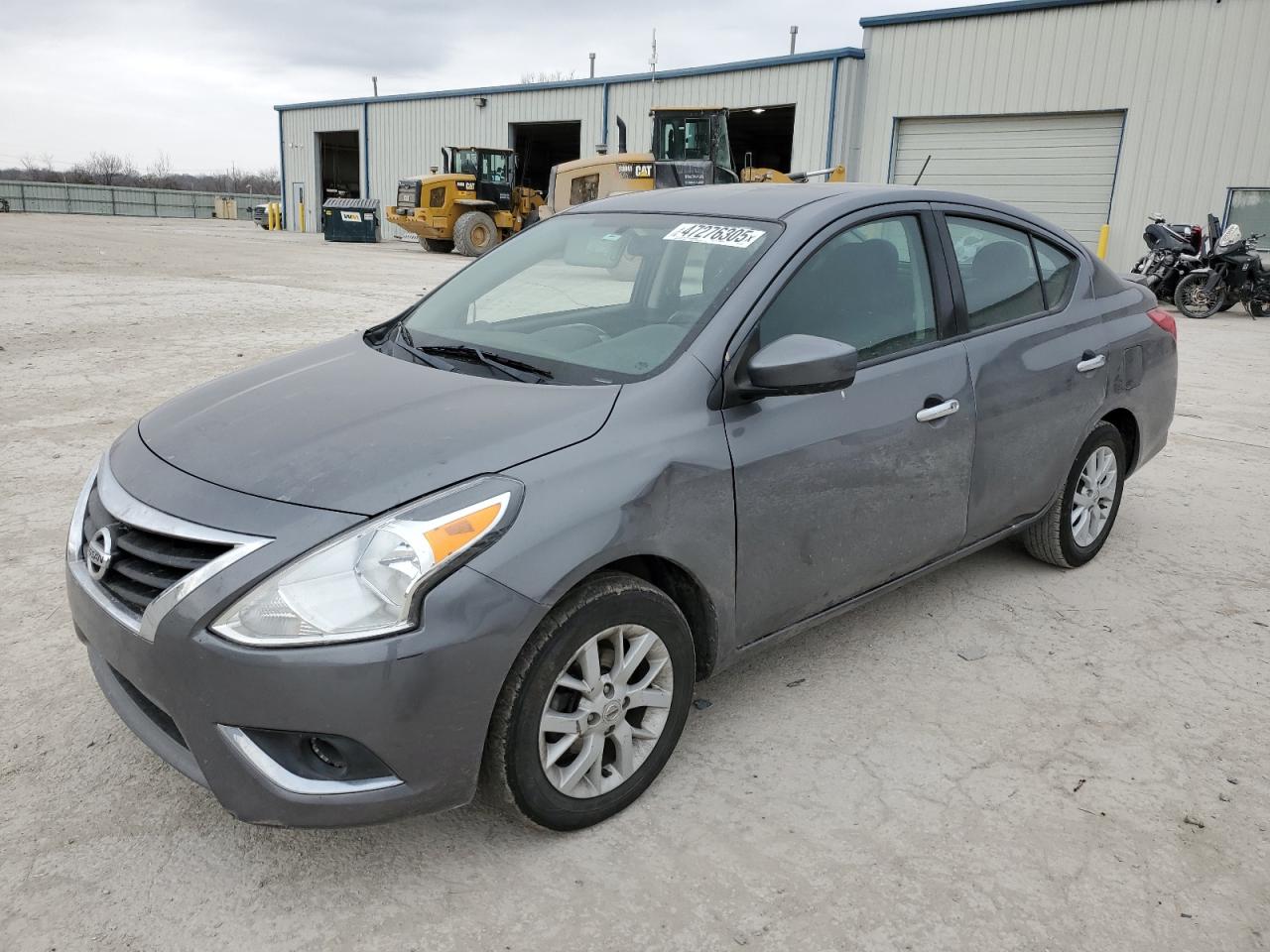 NISSAN VERSA S