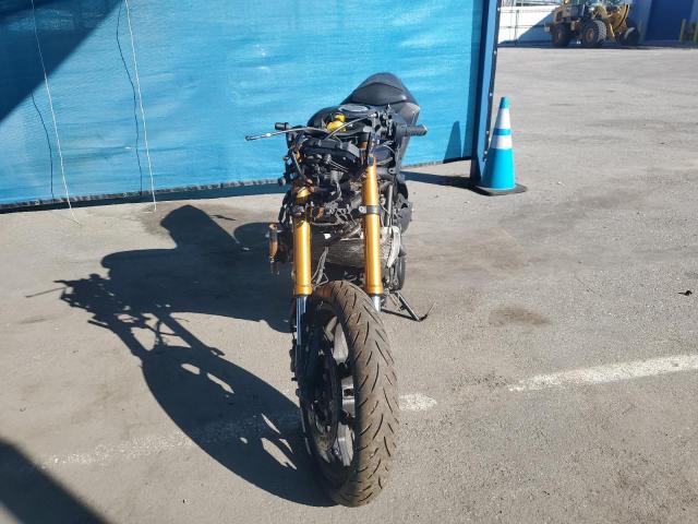 2019 YAMAHA YZFR3 A MH3RH18Y1KK001022