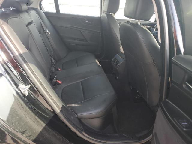 2017 JAGUAR XE SAJAR4BGXHA965404