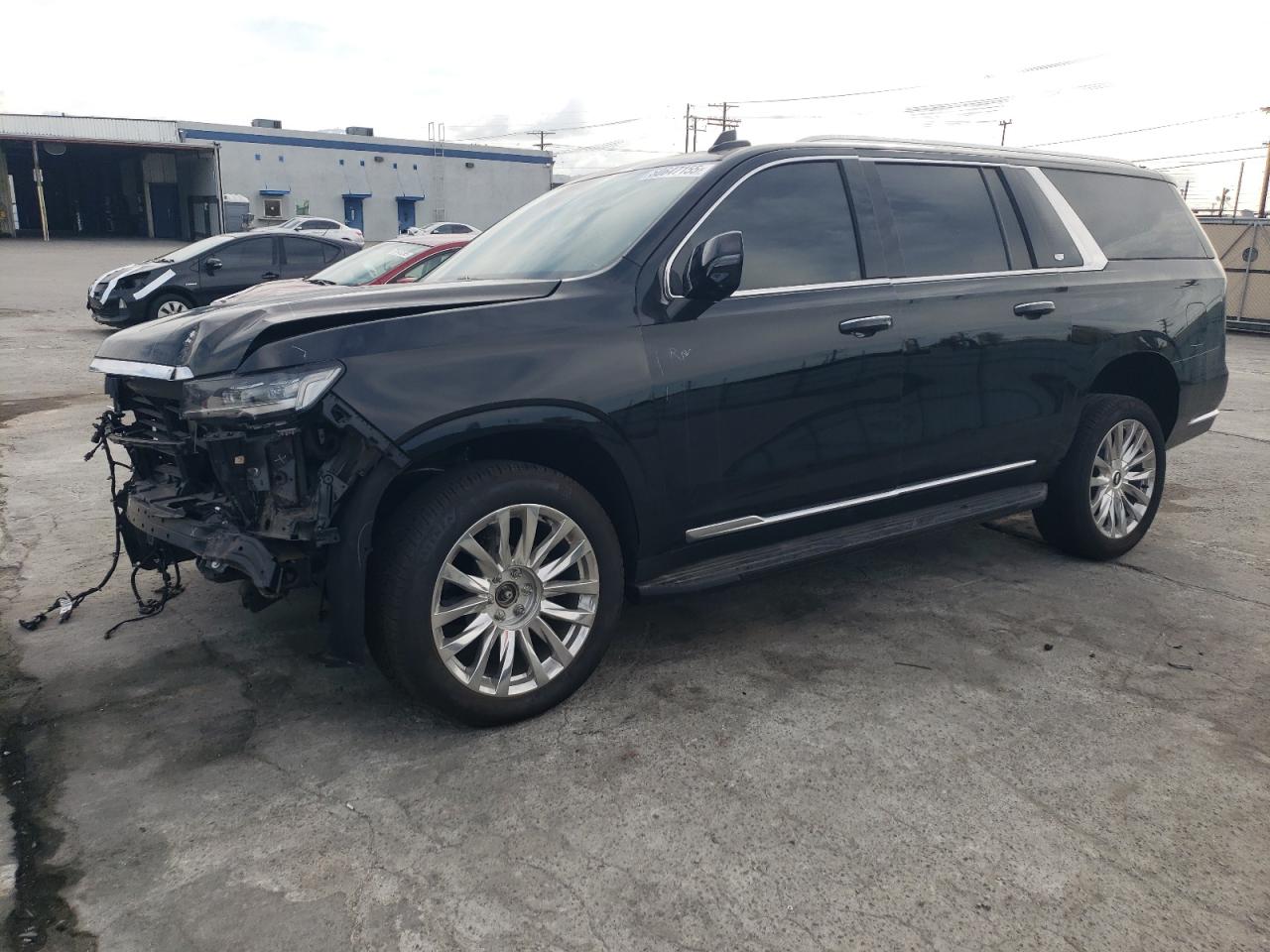 CADILLAC ESCALADE ESV PREMIUM LUXURY