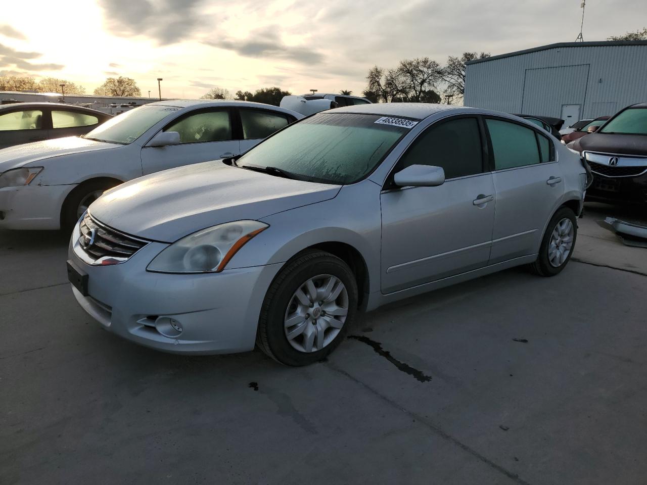 NISSAN ALTIMA BASE