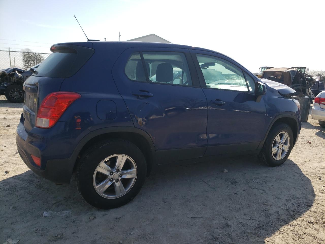 CHEVROLET TRAX LS