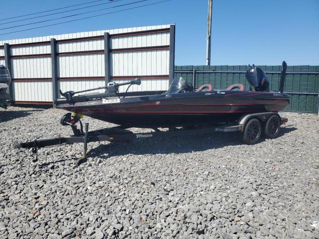 TRITON BOAT W/TRL 2020 two tone   TRT16397A020 photo #3