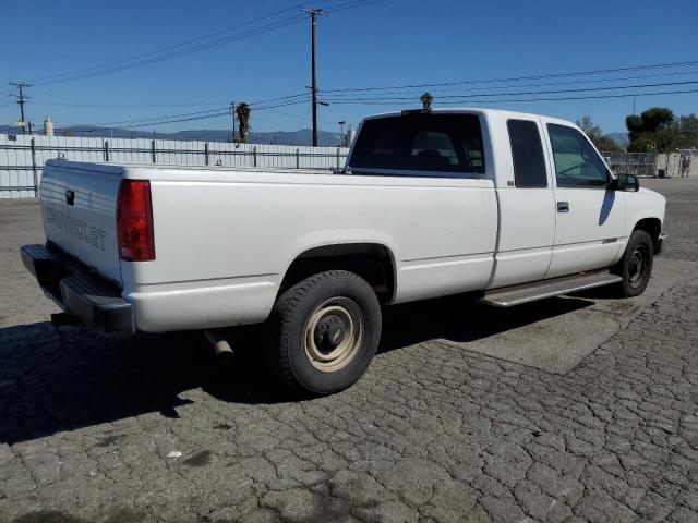 CHEVROLET GMT-400 C2 1996 white club cab gas 1GCGC29RXTE267110 photo #4