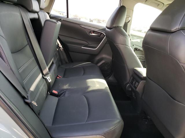 2019 TOYOTA RAV4 XLE P - JTMA1RFVXKD026741