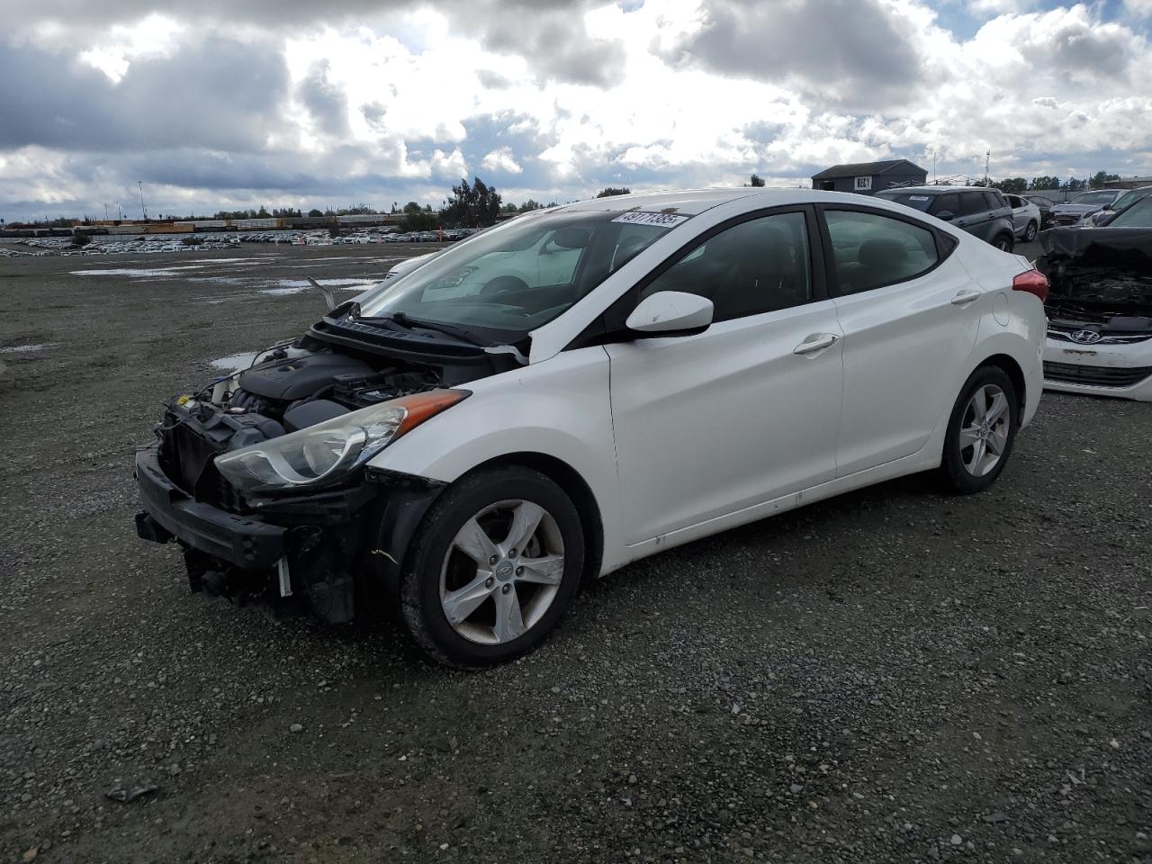 HYUNDAI ELANTRA GLS