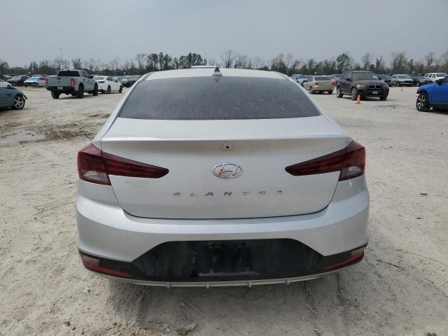 2019 HYUNDAI ELANTRA SE - 5NPD84LF6KH433653