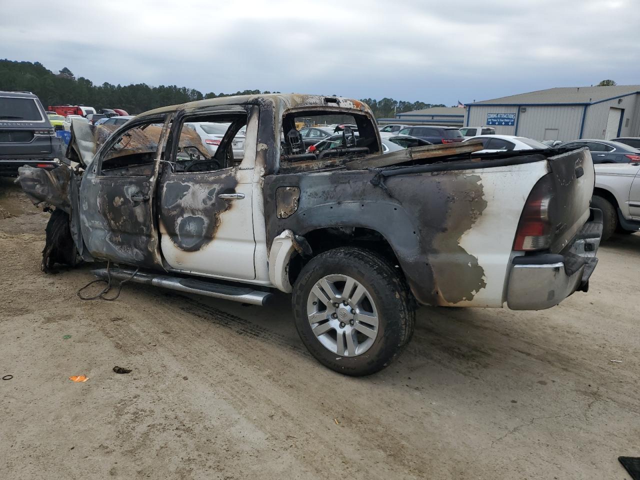 TOYOTA TACOMA DOUBLE CAB