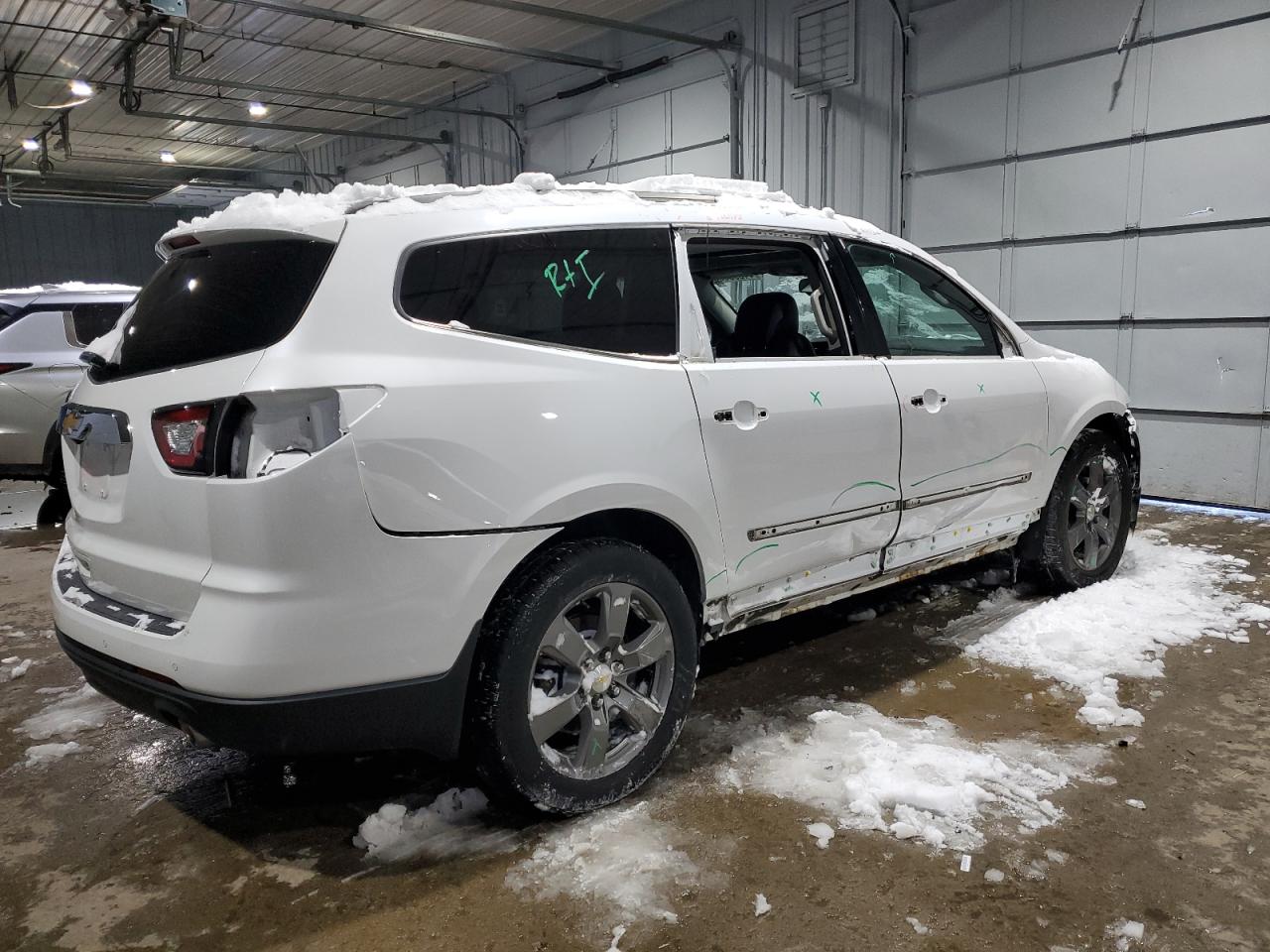 CHEVROLET TRAVERSE LT