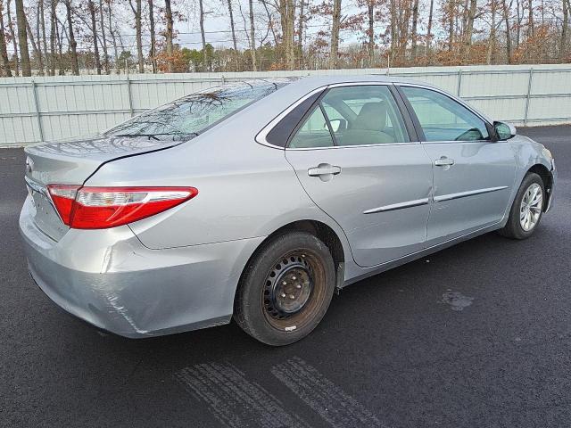 Vin: 4t4bf1fk5gr537831, lot: 47046525, toyota camry le 20163
