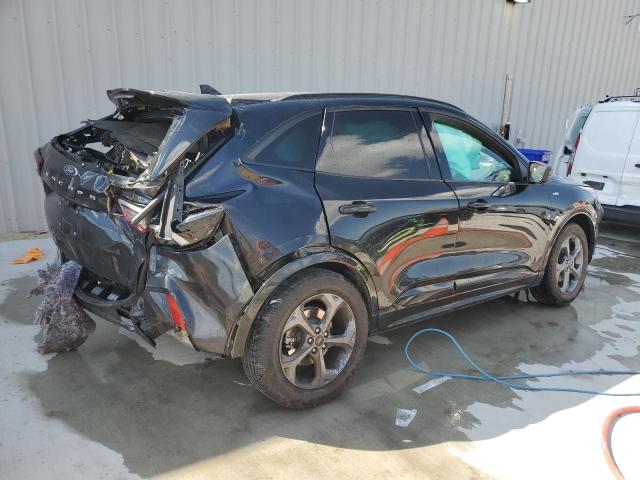 Vin: 1fmcu0mn2pua10776, lot: 49990905, ford escape st st line 20233
