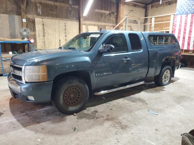 CHEVROLET SILVERADO