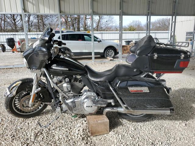 2011 HARLEY-DAVIDSON FLHTK - 1HD1KEM17BB670553
