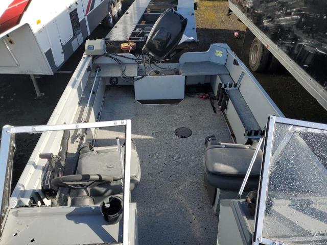 2013 SMOKER CRAFT BOAT #3221172903