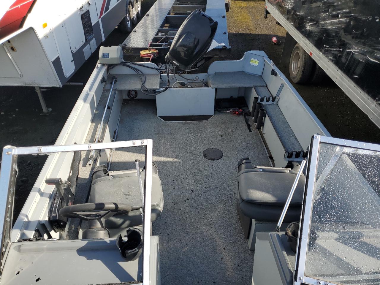 Lot #3221172903 2013 SMOKER CRAFT BOAT