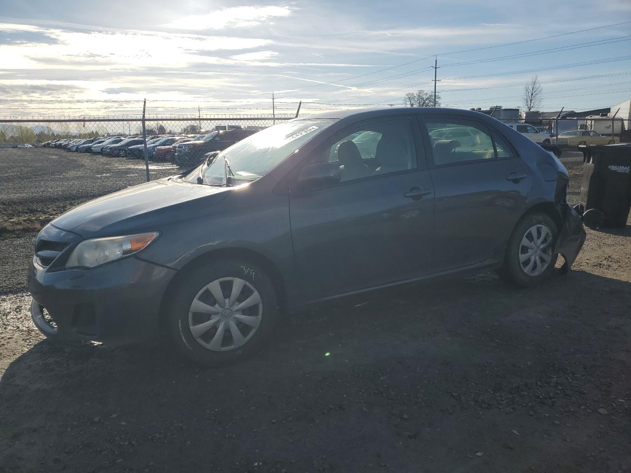 TOYOTA COROLLA BASE