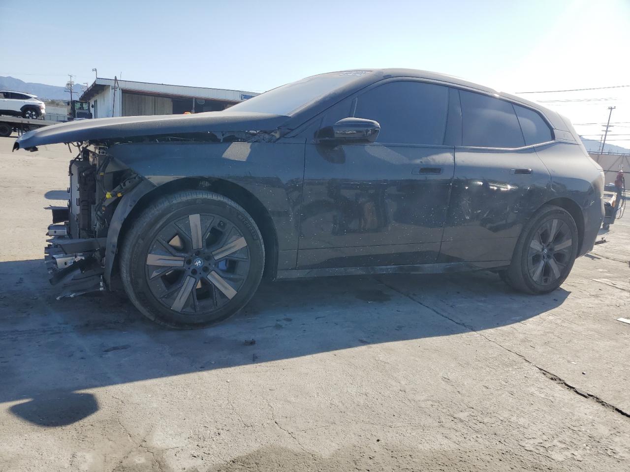 BMW IX XDRIVE50