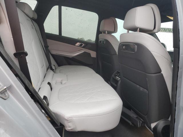 2024 BMW X5 XDRIVE4 - 5UX23EU03R9V82643