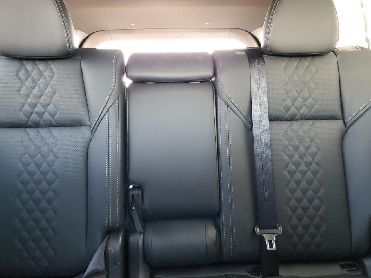 MITSUBISHI OUTLANDER SEL