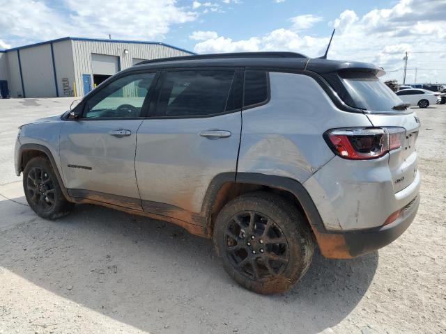 Vin: 3c4njdbn9rt588189, lot: 50189415, jeep compass latitude 20242