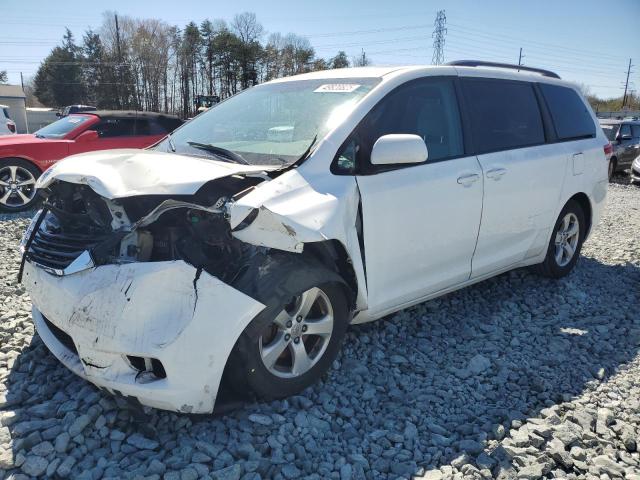 2011 TOYOTA SIENNA LE - 5TDKK3DC4BS007588