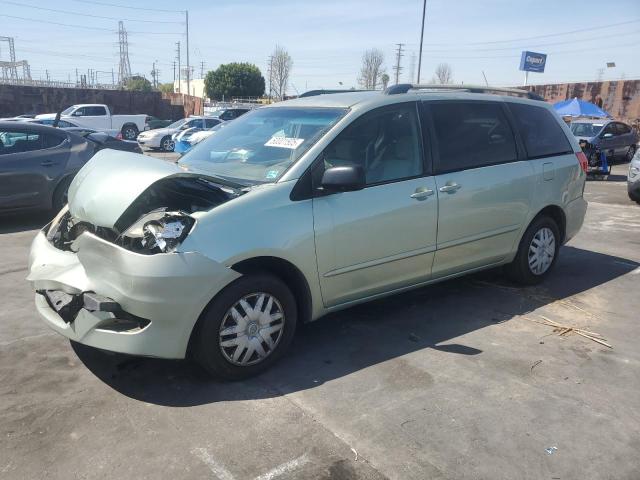 TOYOTA SIENNA CE