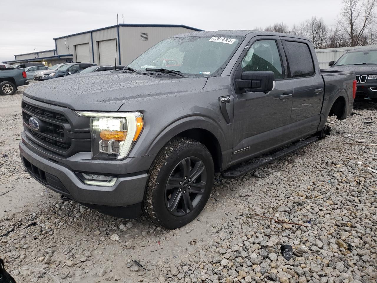 FORD F-150 SUPERCREW