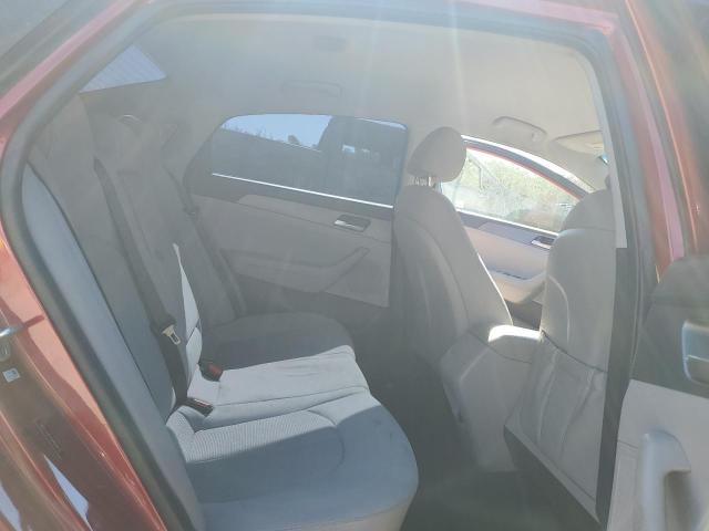 2018 HYUNDAI SONATA SE - 5NPE24AFXJH668676