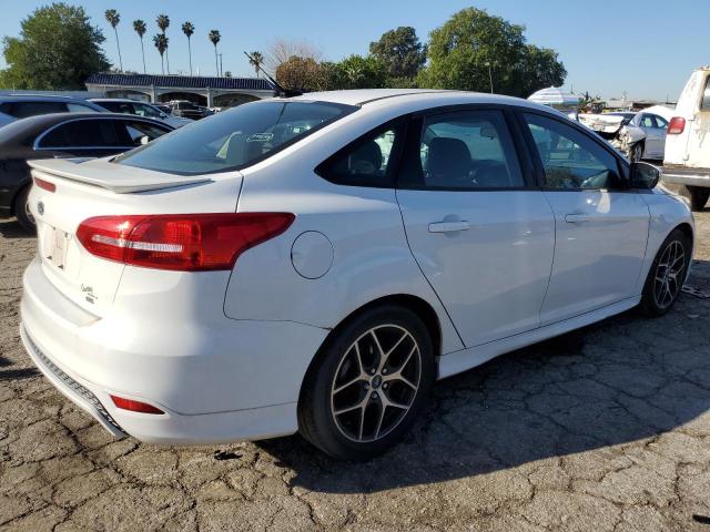 Vin: 1fadp3f26gl336032, lot: 48334005, ford focus se 20163