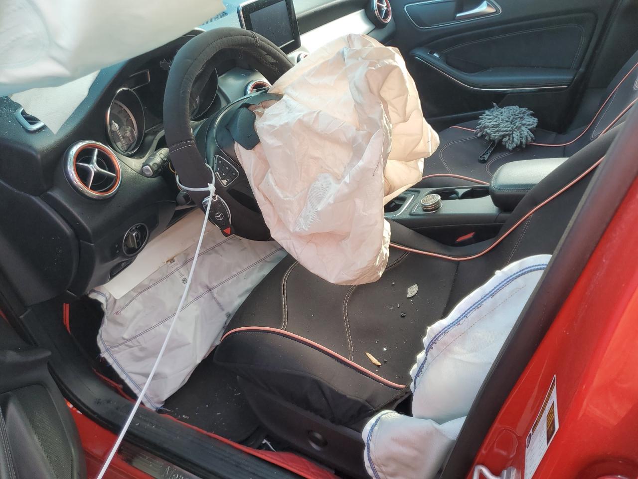 MERCEDES-BENZ GLA-CLASS 250