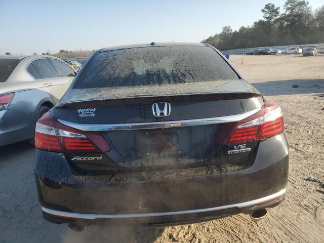 2017 HONDA ACCORD TOU - 1HGCR3F92HA029100
