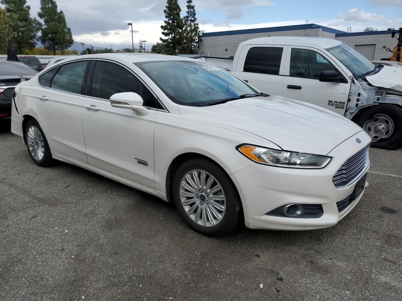 Ford Fusion se 2013