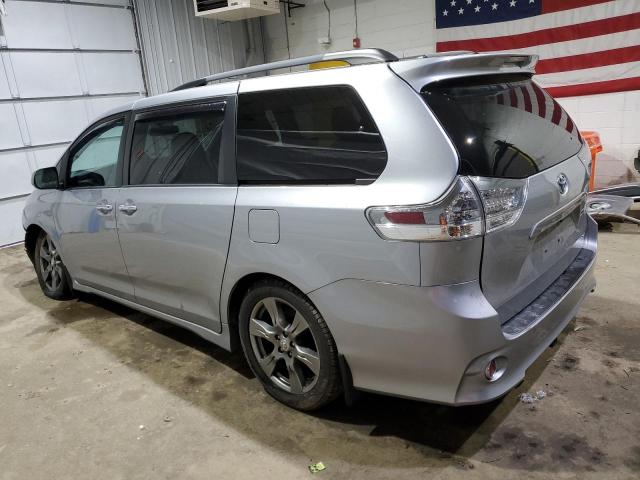 Vin: 5tdxz3dc6hs852078, lot: 51044615, toyota sienna se 20172