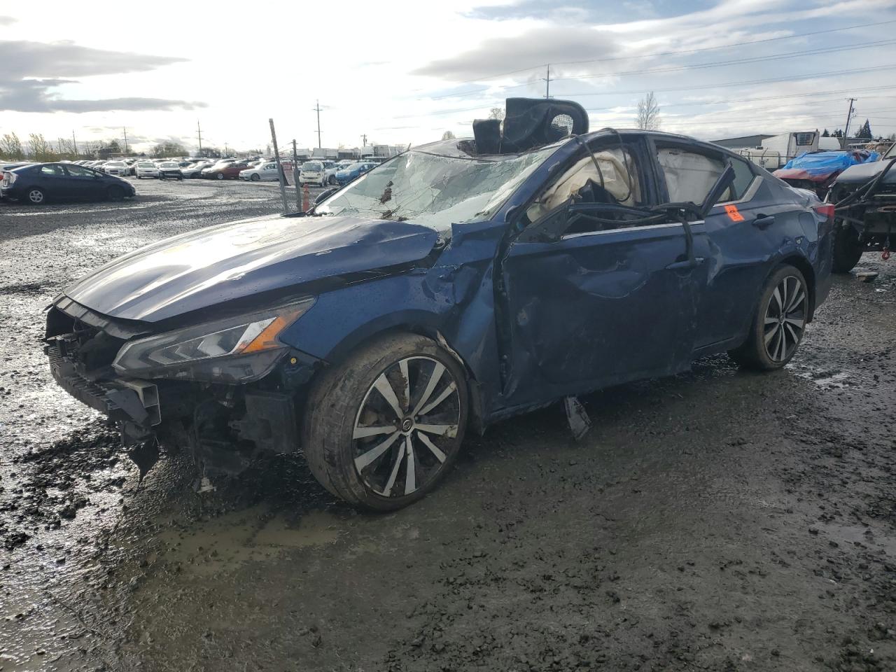 NISSAN ALTIMA SR
