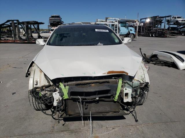 2016 KIA K900 KNALU4D32G6031252