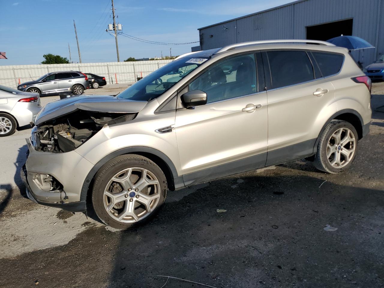 FORD ESCAPE TITANIUM
