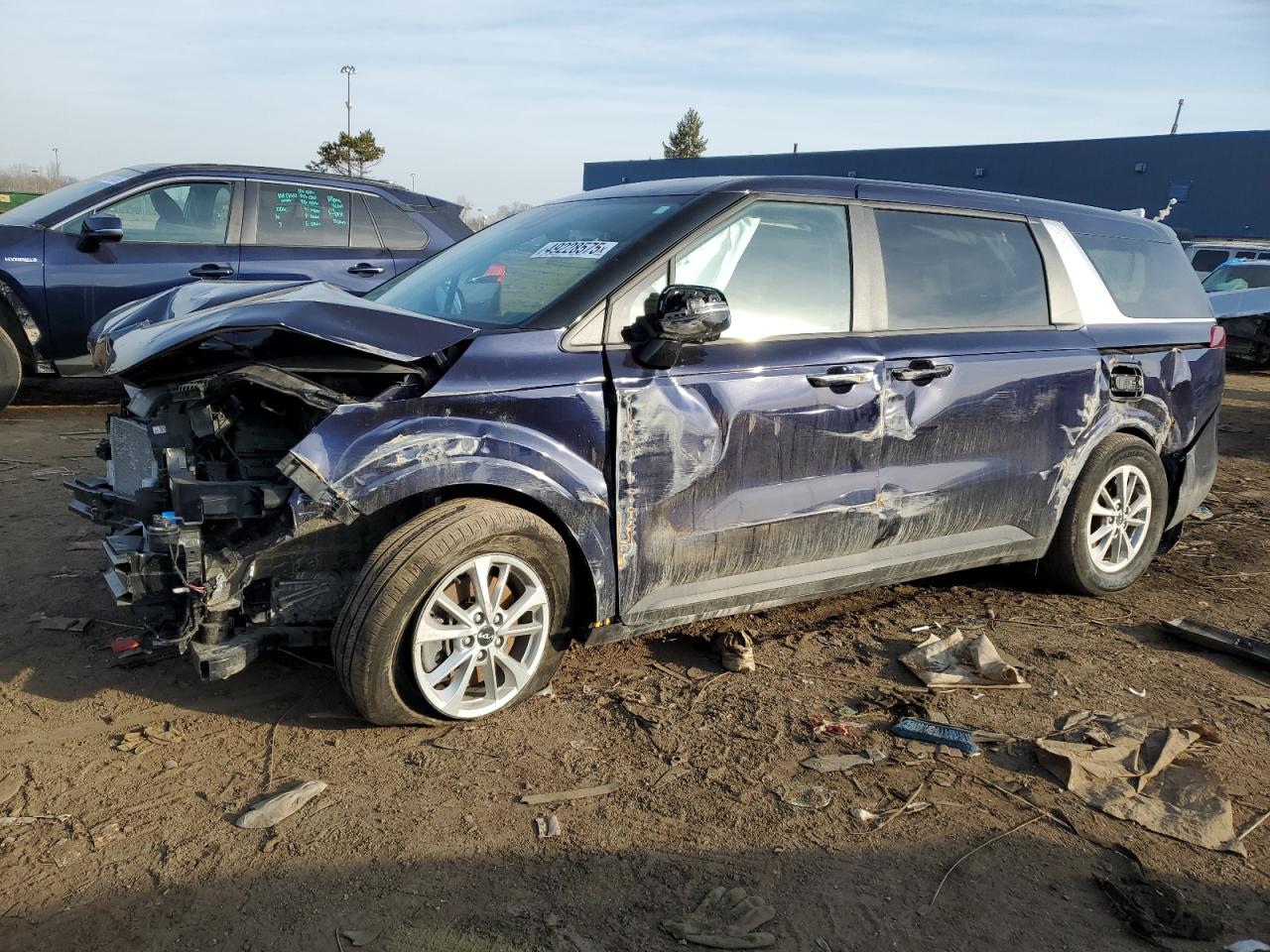 KIA CARNIVAL LX