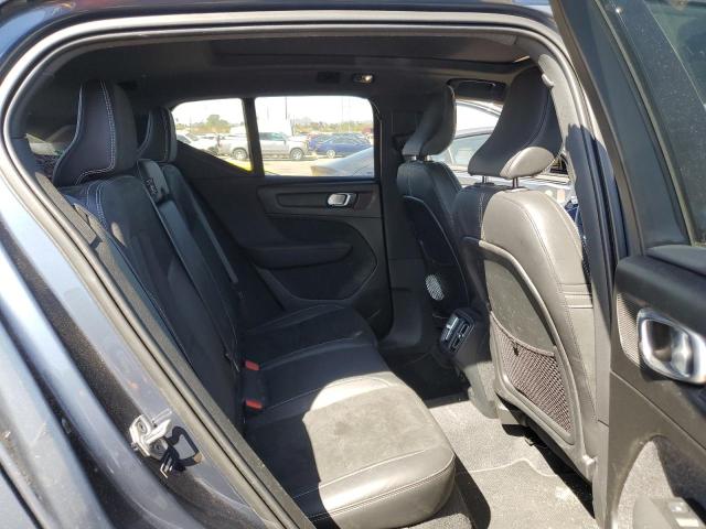 2022 VOLVO XC40 T5 R- - YV4162UM5N2695970