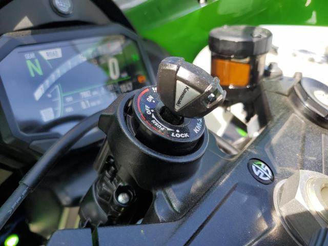 2024 KAWASAKI ZX1002 L JKBZXVL14RA012735