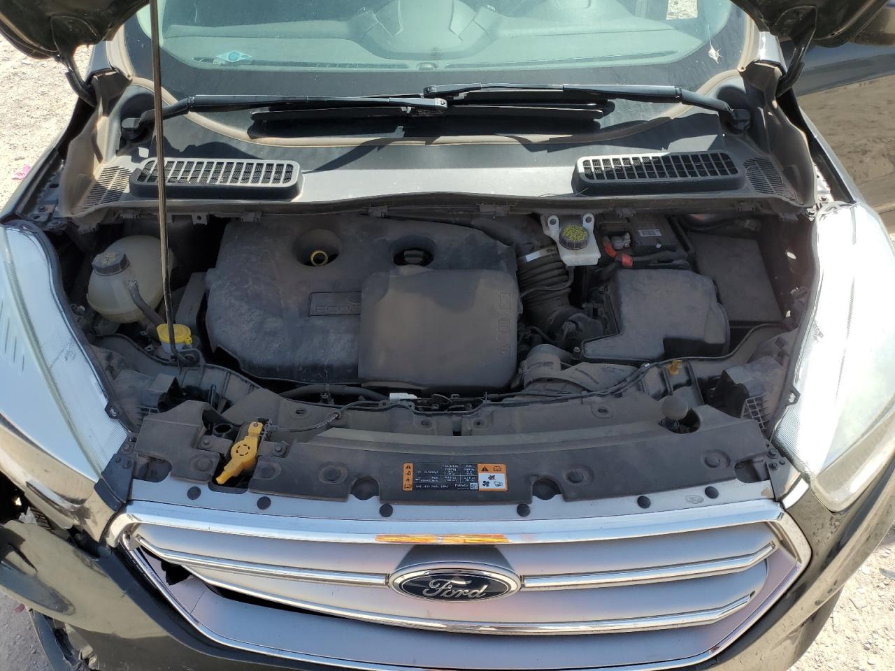 Lot #3224727200 2017 FORD ESCAPE SE