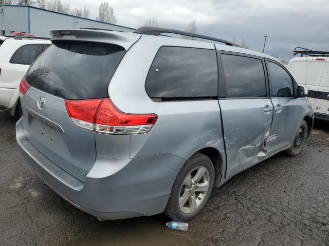TOYOTA SIENNA LE 2014 silver  gas 5TDKK3DC3ES459861 photo #4
