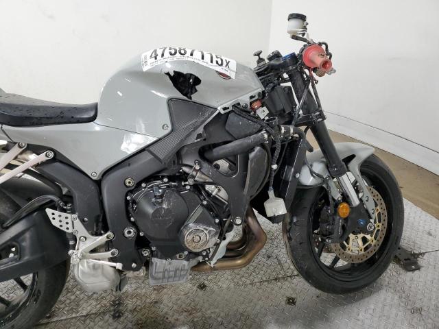 2025 HONDA CBR600 RR JH2PC40H6SK200205