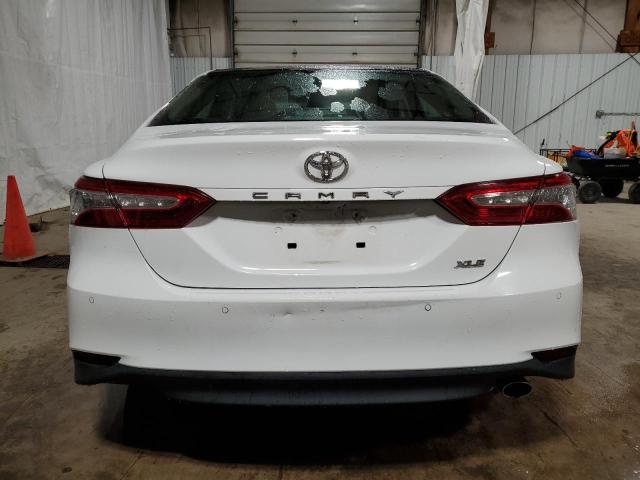 2018 TOYOTA CAMRY L - 4T1B11HK1JU133499