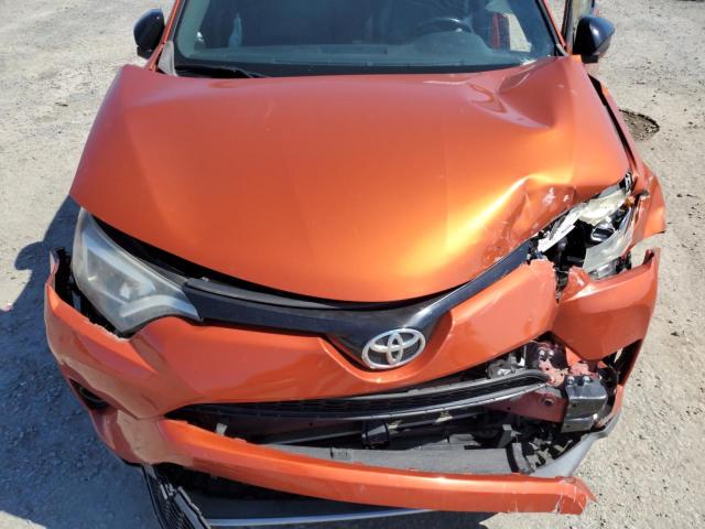 2016 TOYOTA RAV4 SE - JTMJFREV9GJ074047