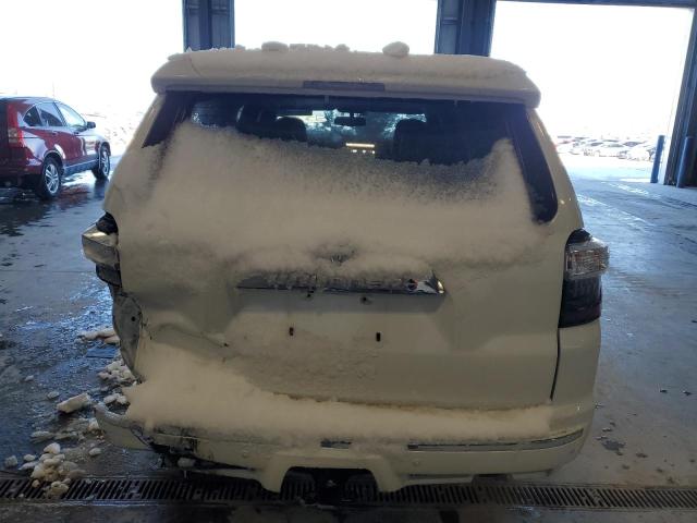 2018 TOYOTA 4RUNNER SR - JTEBU5JRXJ5537420