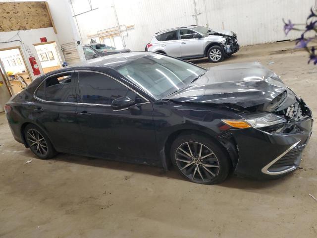 2021 TOYOTA CAMRY XLE 4T1F11BK4MU025540
