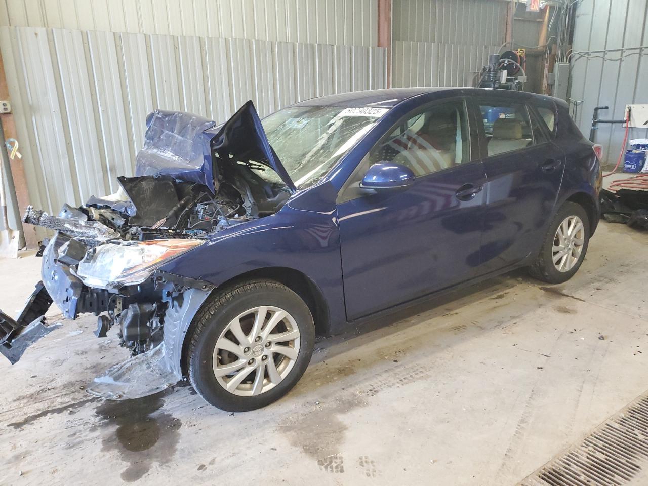  Salvage Mazda 3