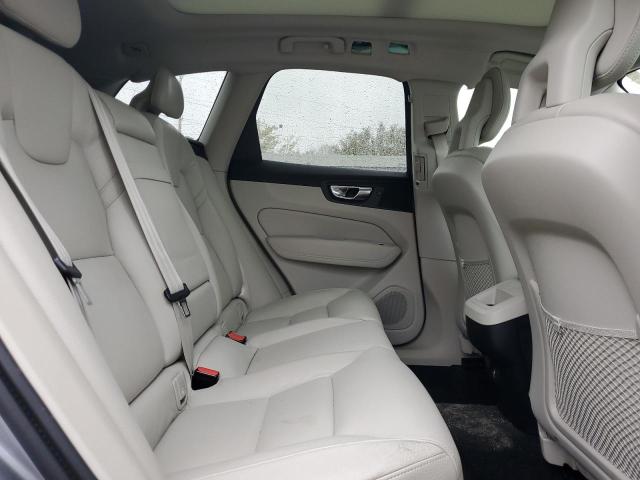 2018 VOLVO XC60 T5 - LYV102RK0JB110409